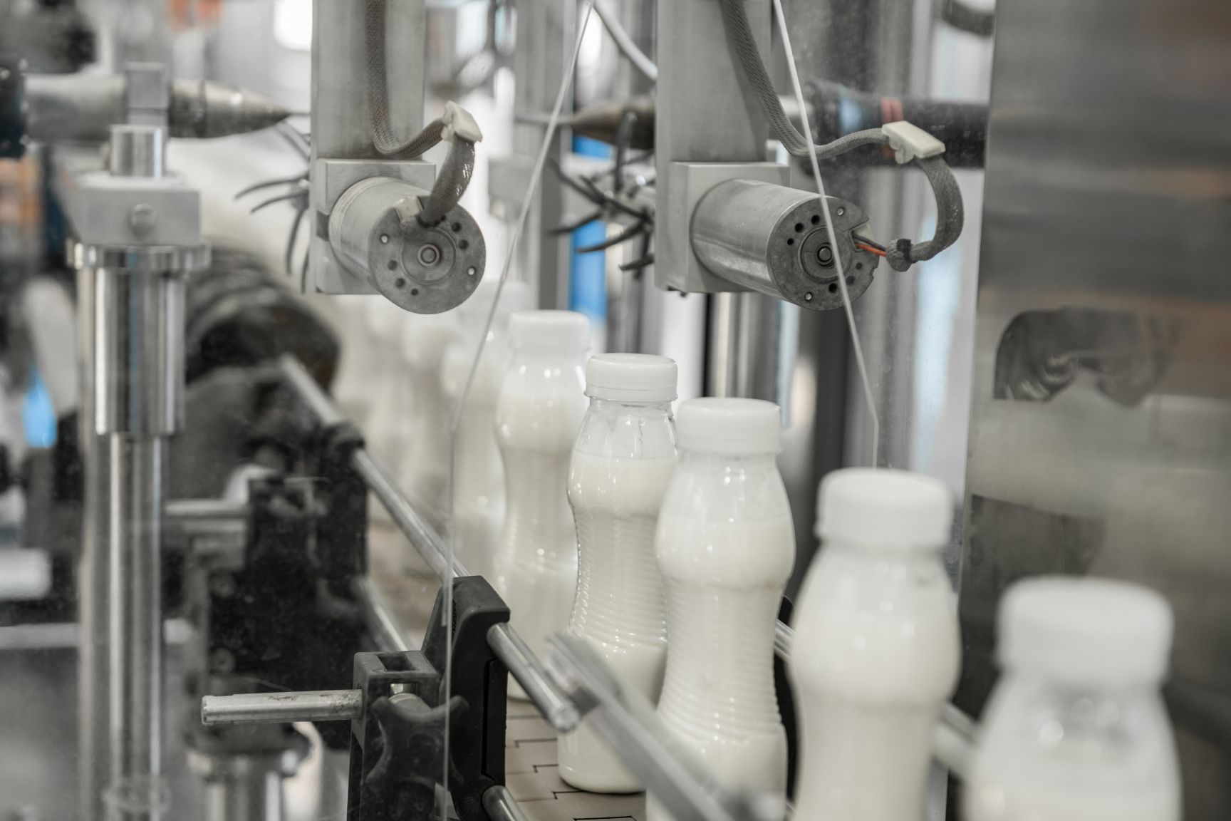 Xây dựng nhà máy sản xuất sữa theo tiêu chuẩn GMP