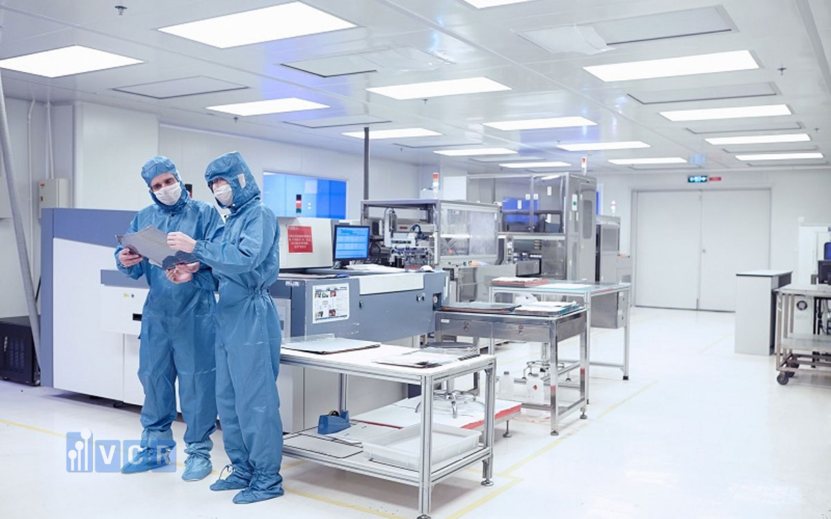 What is Cleanroom Contamination?