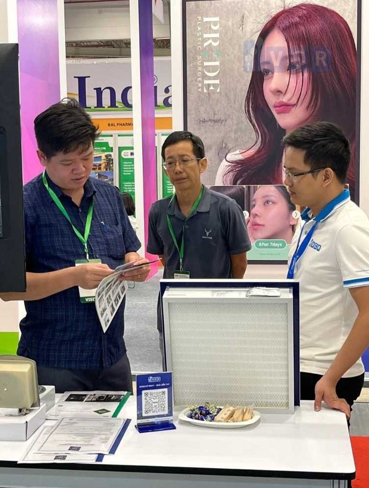 ngay-2-vietnam-medipharm-expo-4