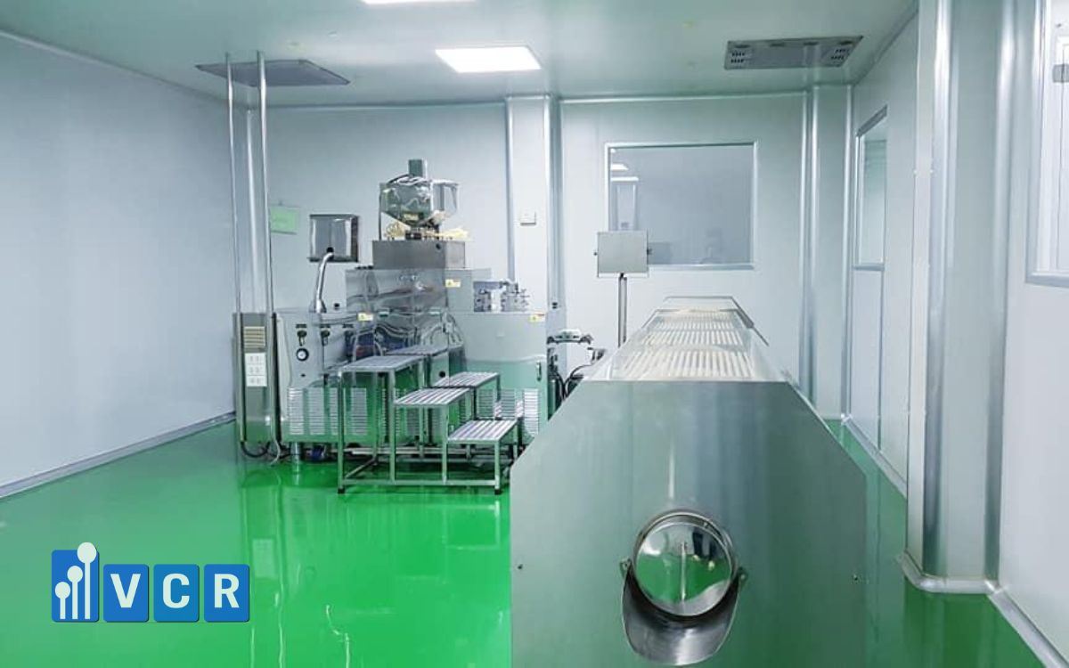 Static electricity – an overlooked factor in cleanroom design