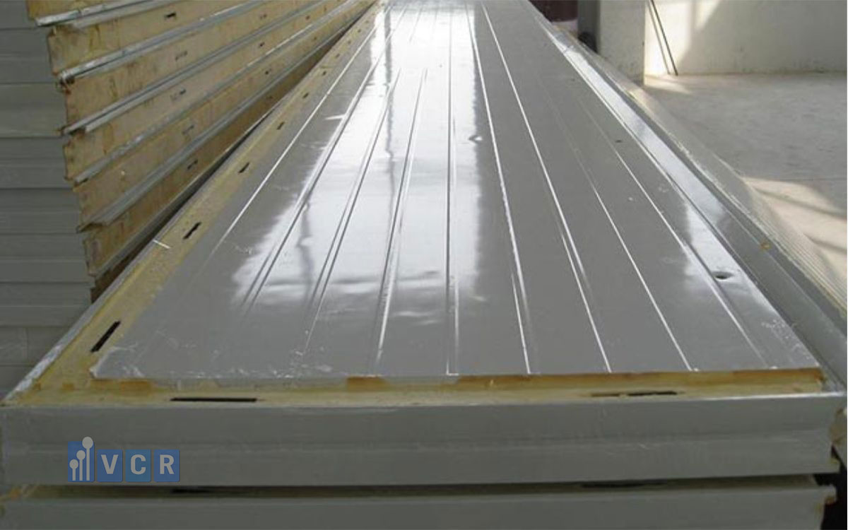 SO SÁNH PANEL MAGIE OXIT LÕI ROCKWOOL VỚI CÁC LOẠI PANEL KHÁC