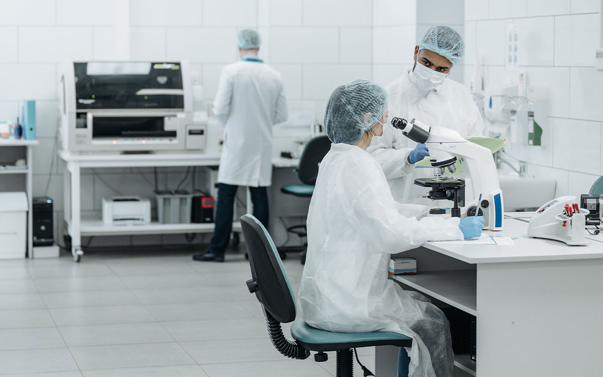 Kích thước hạt 0,1 µm, 0,3 µm, 0,5 µm là gì và tại sao chúng quan trọng trong phòng sạch?