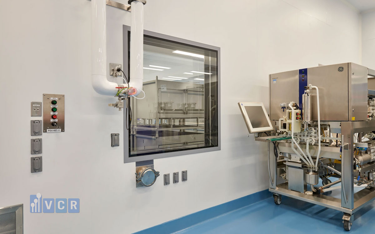 Một phòng sạch hiện đại nên được đánh giá bằng những chỉ số nào ngoài ISO Class?