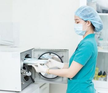 Quy trình khử khuẩn dụng cụ y tế trong bệnh viện