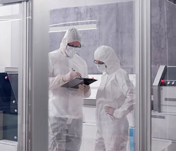 Phòng sạch trong doanh nghiệp là gì? Doanh nghiệp nào cần áp dụng?