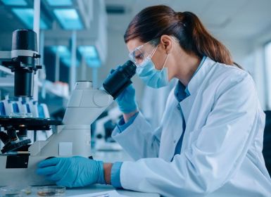 GLP trong phòng thí nghiệm vi sinh