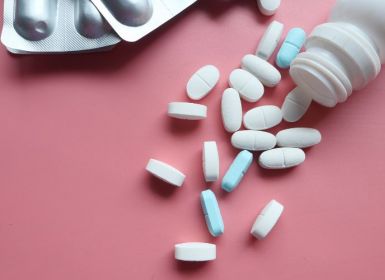 Tiềm năng phát triển thị trường dược phẩm Việt Nam năm 2021
