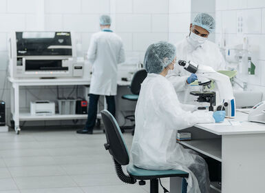 Kích thước hạt 0,1 µm, 0,3 µm, 0,5 µm là gì và tại sao chúng quan trọng trong phòng sạch?