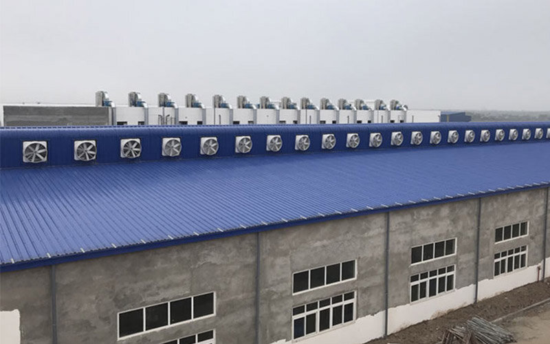 thông gió nhà xưởng bằng quạt thông gió mái