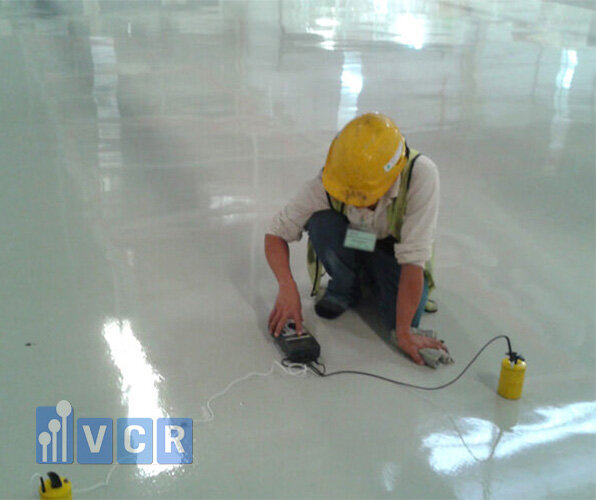 Thi công sàn sơn Epoxy chống tĩnh điện